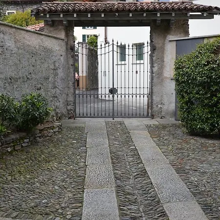 Hotel apartamentowy Casa Cannobio